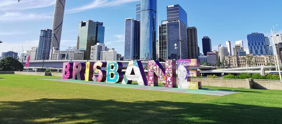 Francis Tiafoe Starts 2026 With Composed Win Over Alexander Vukic in Brisbane